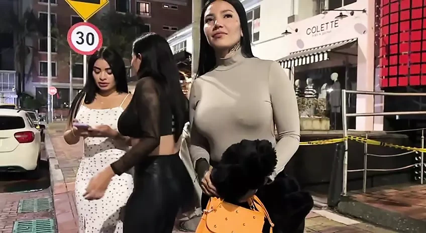 between friends who meet in one night