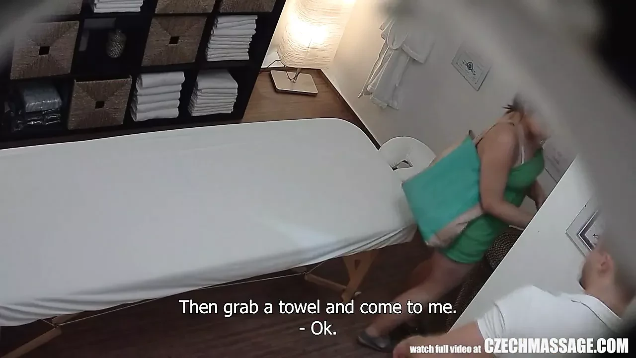 Big Ass Brunette Getting Best Massage Ever
