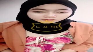Nella Hijab Live Streaming 02