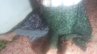 18 YEARS BEAUTIFUL INDIAN VILLAGE WIFE FUCK AT MIDNIGHT