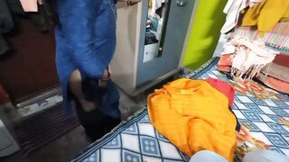 Very Beautiful Bhabhi in Yellow Saree