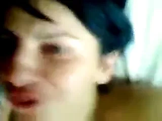 Azeri qiz anasi ile telfonda danisa danisa sik calir