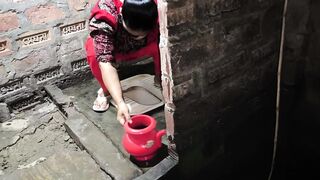 My aunty was sitting in the bathroom and I hugged her and started fucking her in the ass.