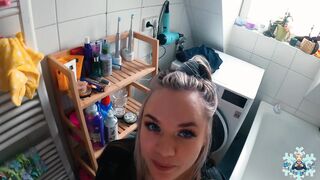 Morning Fuck in the Bathroom