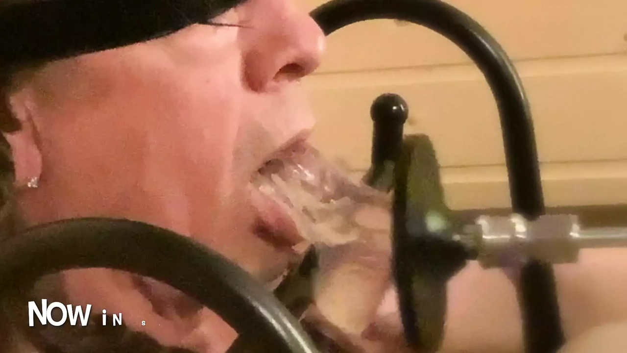 Deepthroat training with the fucking machine for Sissy "D"