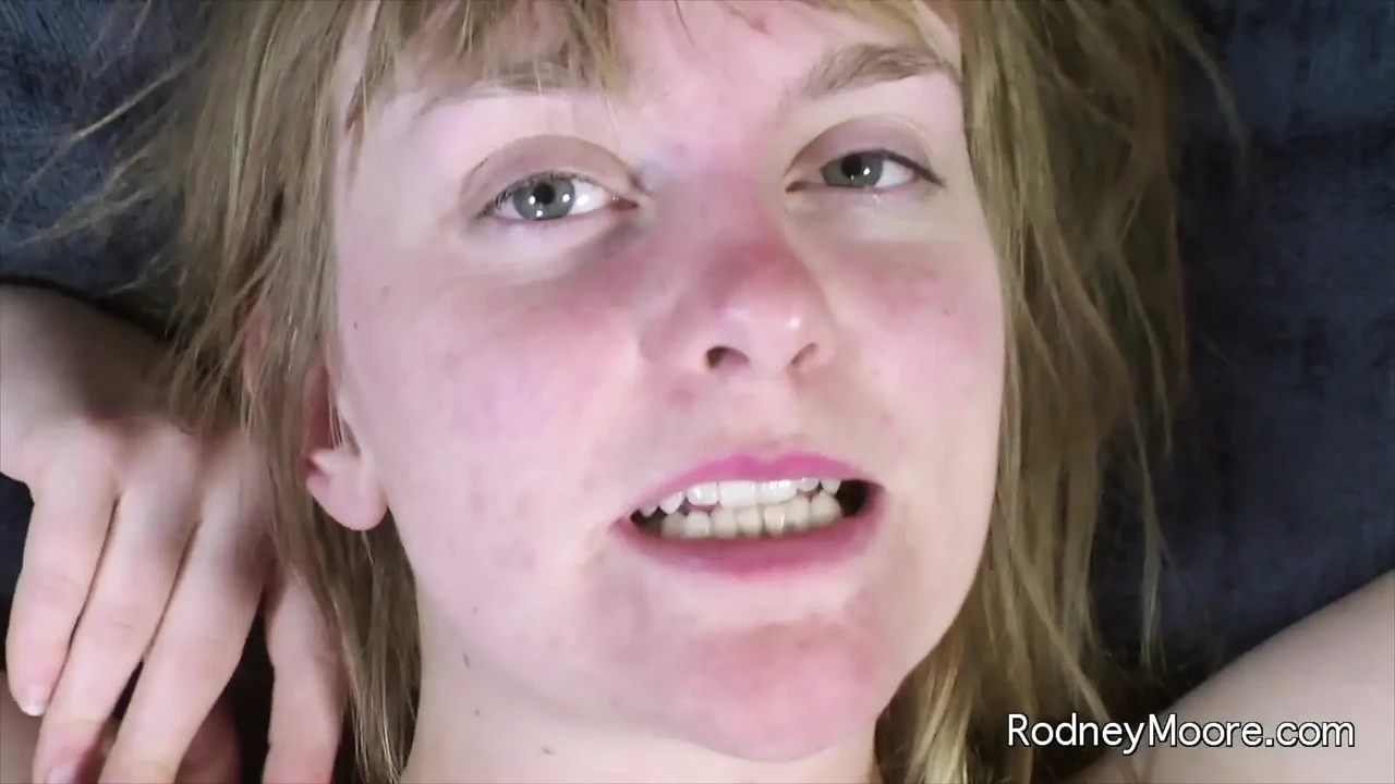 Hairy natural sweet Teddy Snowflower plays with her muff